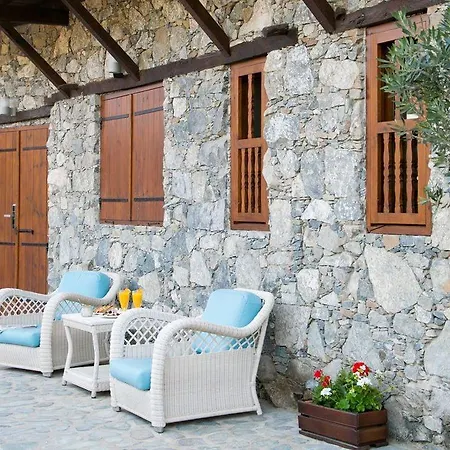 Casale Panayiotis Hotel 4*