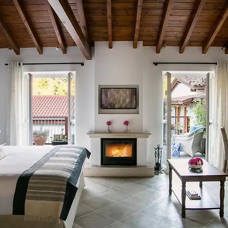 Casale Panayiotis Hotel 4*