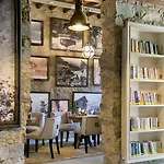 Hotel Casale Panayiotis