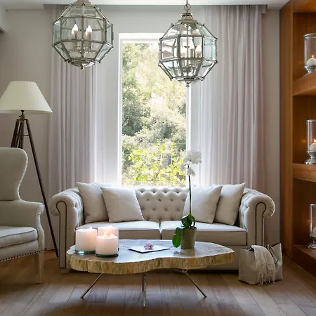 كاسال بانايوتيس فندق كالوبانايوتيس