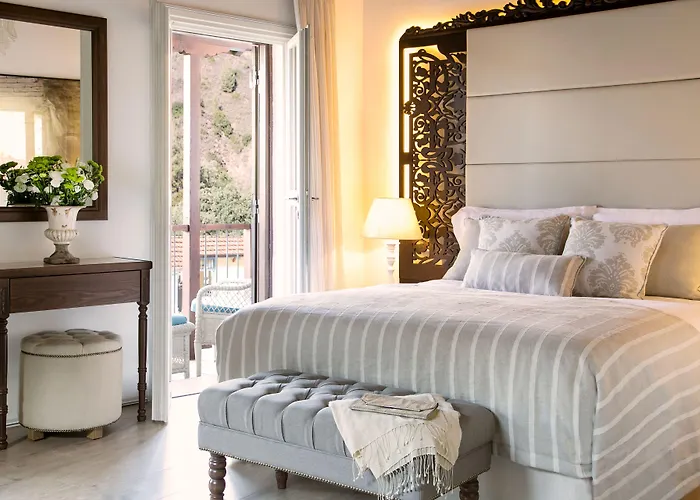 Casale Panayiotis Hotel 4*