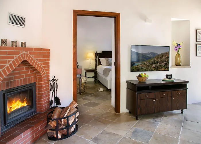 Casale Panayiotis 4*